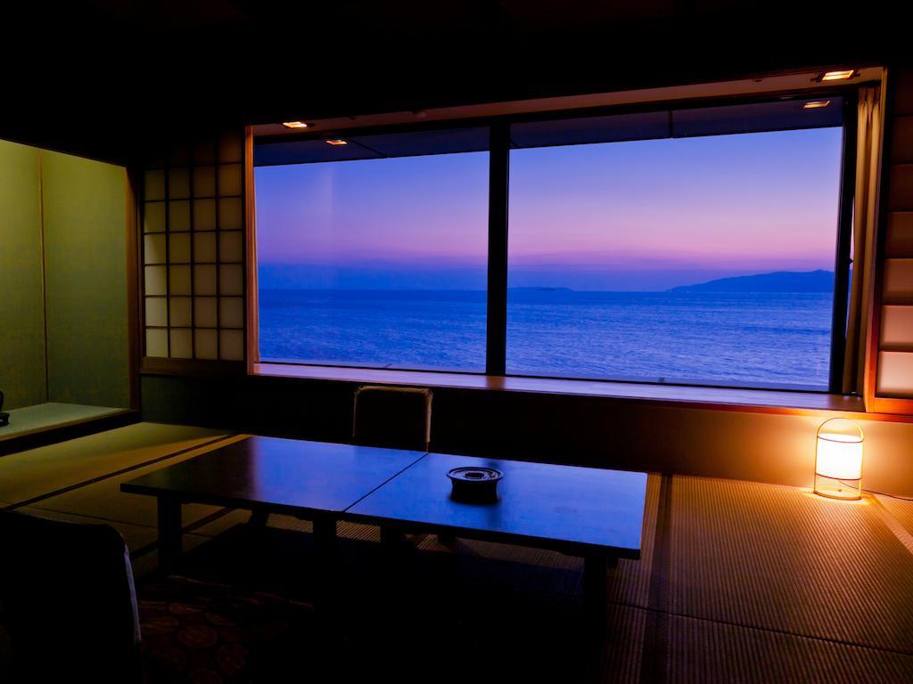 Wakayama Kada Onsen Kada Kaigetsu Hotel Стая снимка