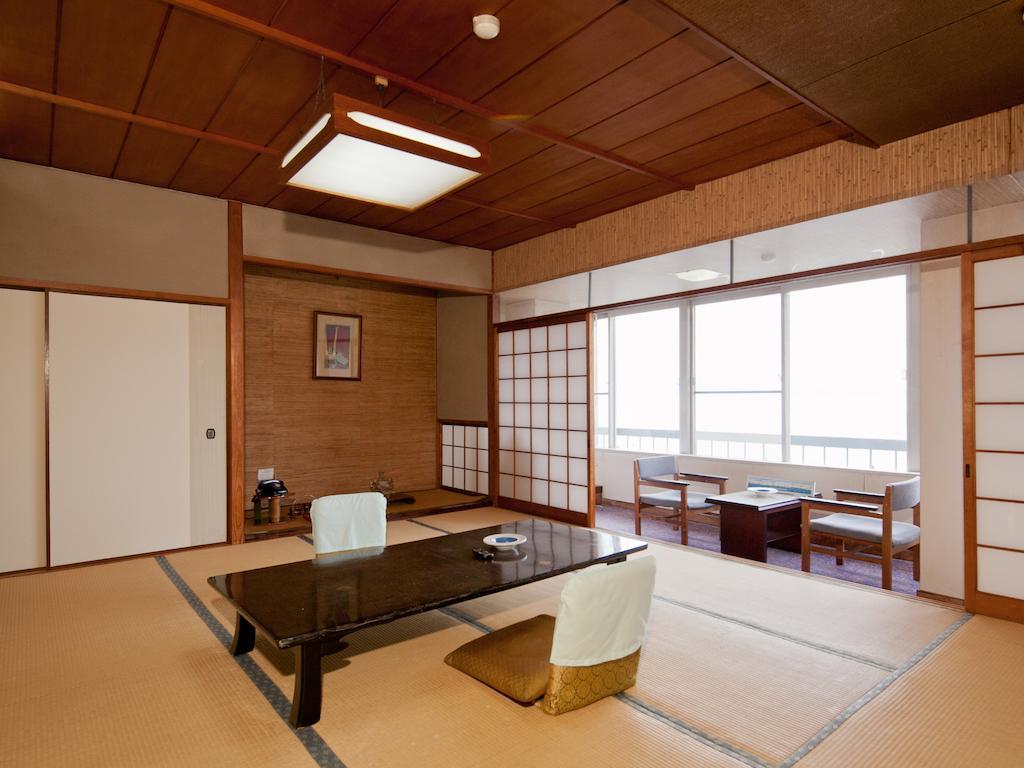 Wakayama Kada Onsen Kada Kaigetsu Hotel Стая снимка
