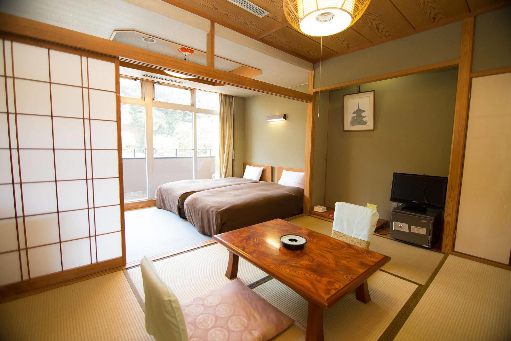 Wakayama Kada Onsen Kada Kaigetsu Hotel Екстериор снимка